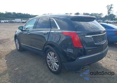 2018 Cadillac Xt5 Premium Luxury z USA, uszkodzony, nr VIN 1GYKNFRS5JZ236233